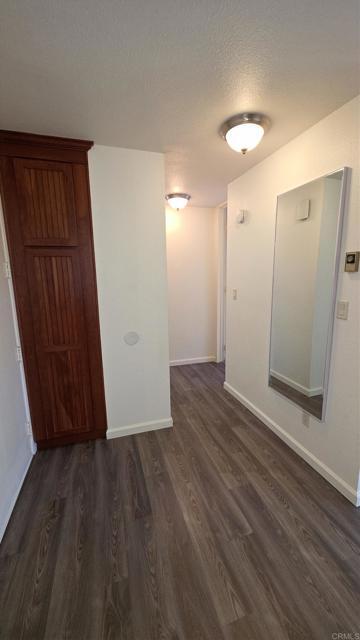 Building Photo - 6455 La Jolla Blvd