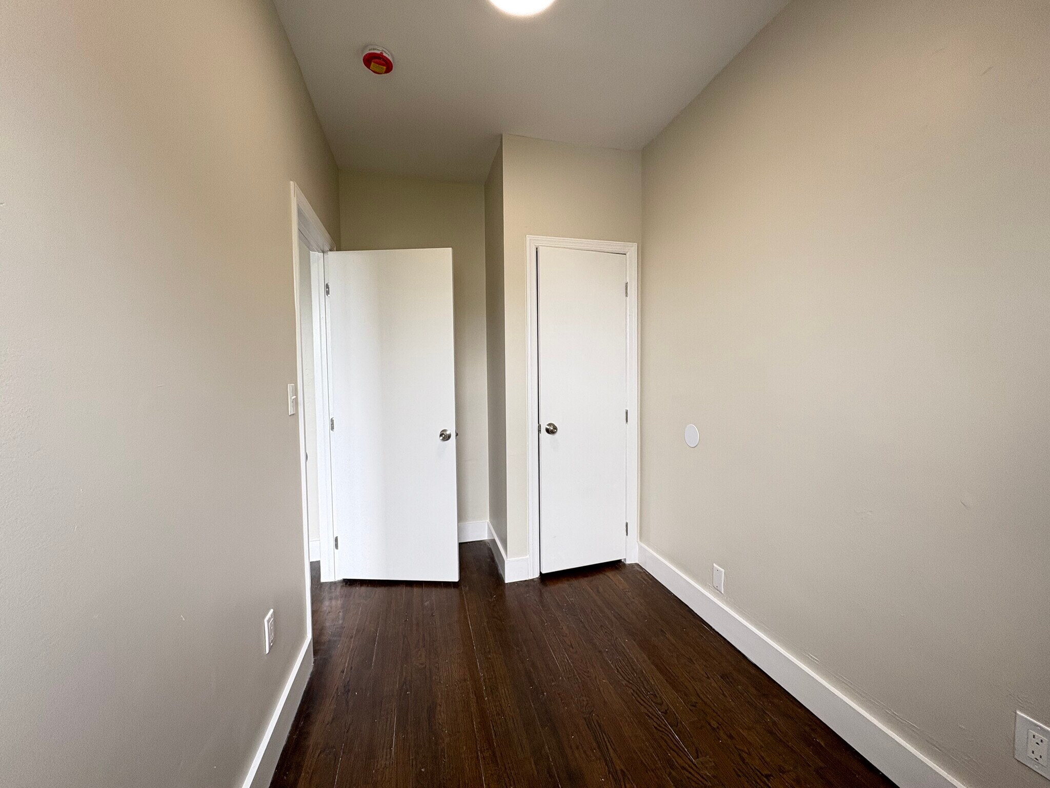 55 2nd Ave B4 - 55-57 2nd Ave