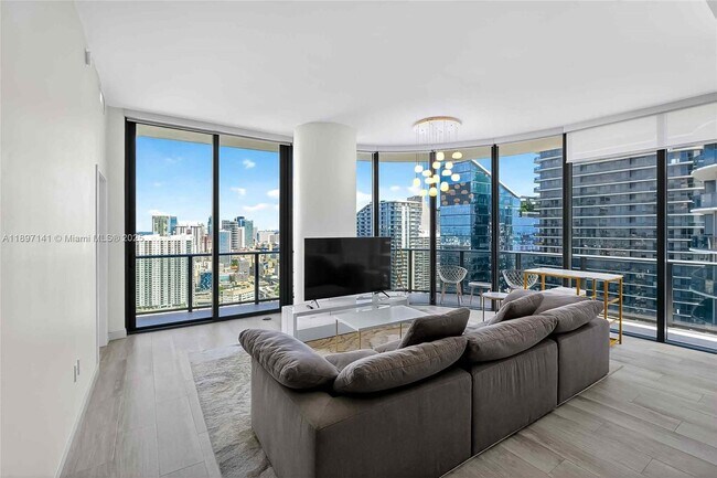 Building Photo - 55 SW 9th St