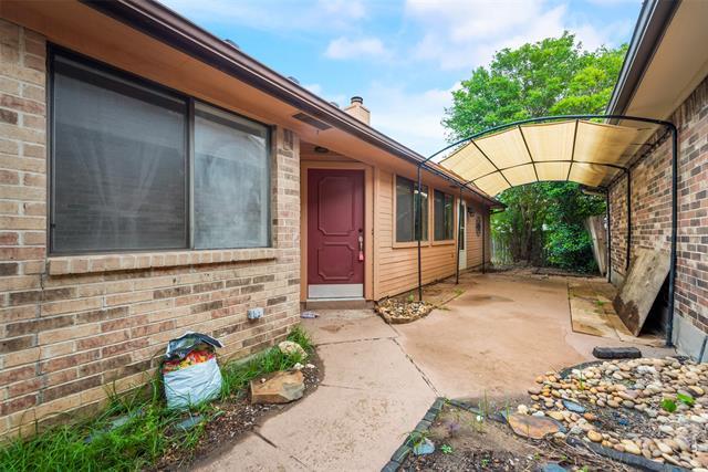 Building Photo - 5034 Hearthcrest Dr
