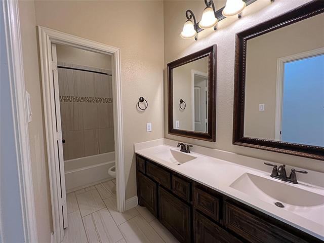 Building Photo - 2824 Country Church Rd