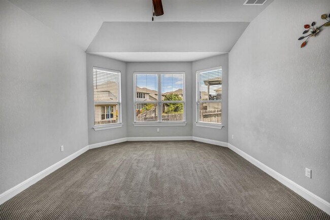 Building Photo - 209 Windom Way