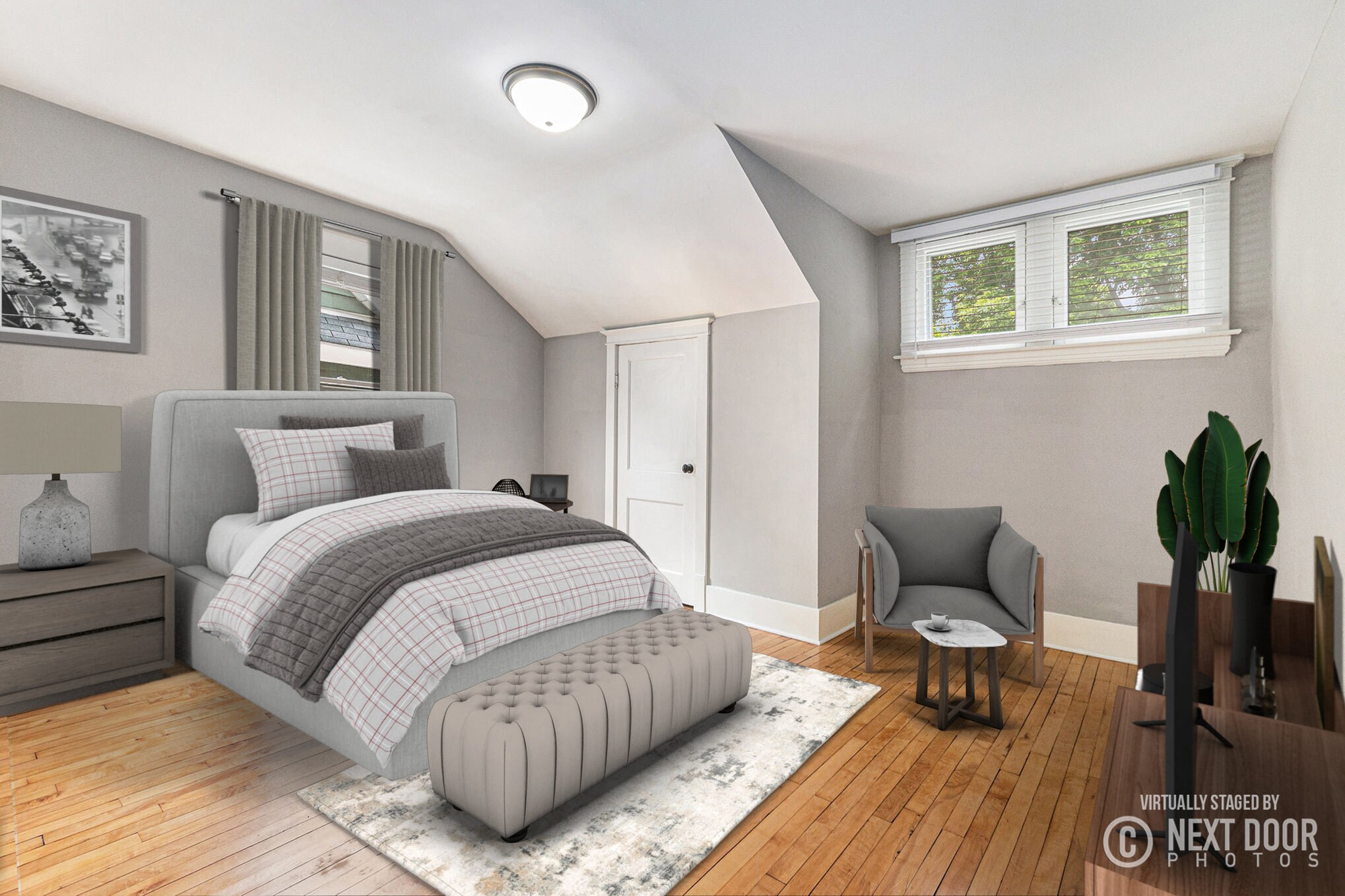 Building Photo - 1212 Lake Michigan Dr NW