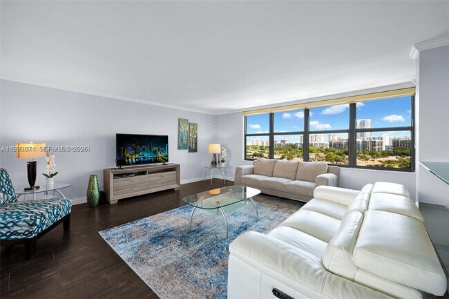 Building Photo - 300 Three Islands Boulevard