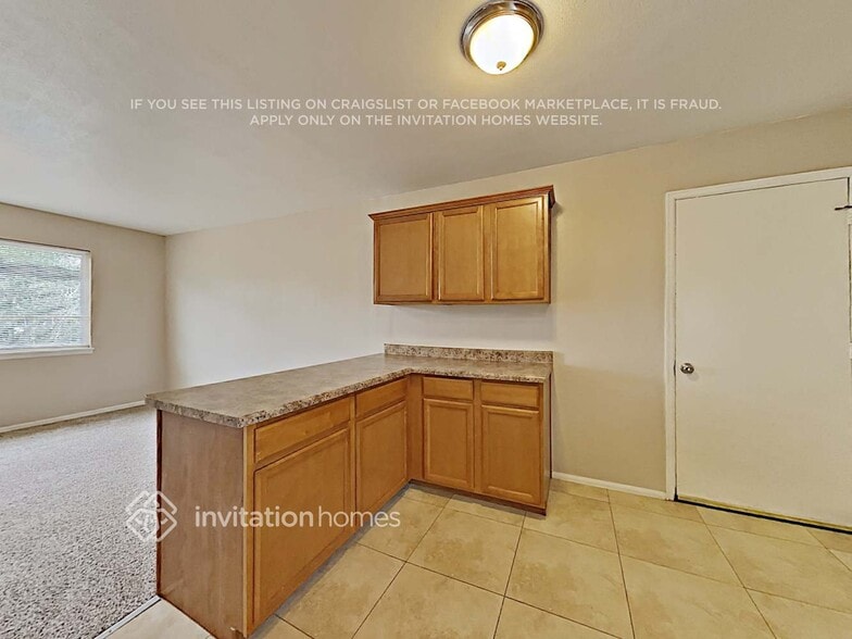 Building Photo - 267 Vehr Dr