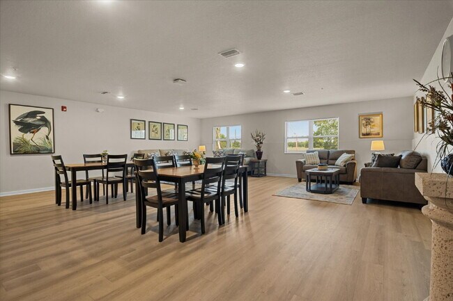 Building Photo - 260 Spanish Moss Cir