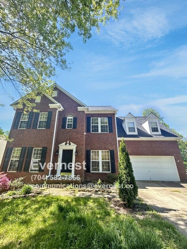 Building Photo - 150 Red Tip Ln