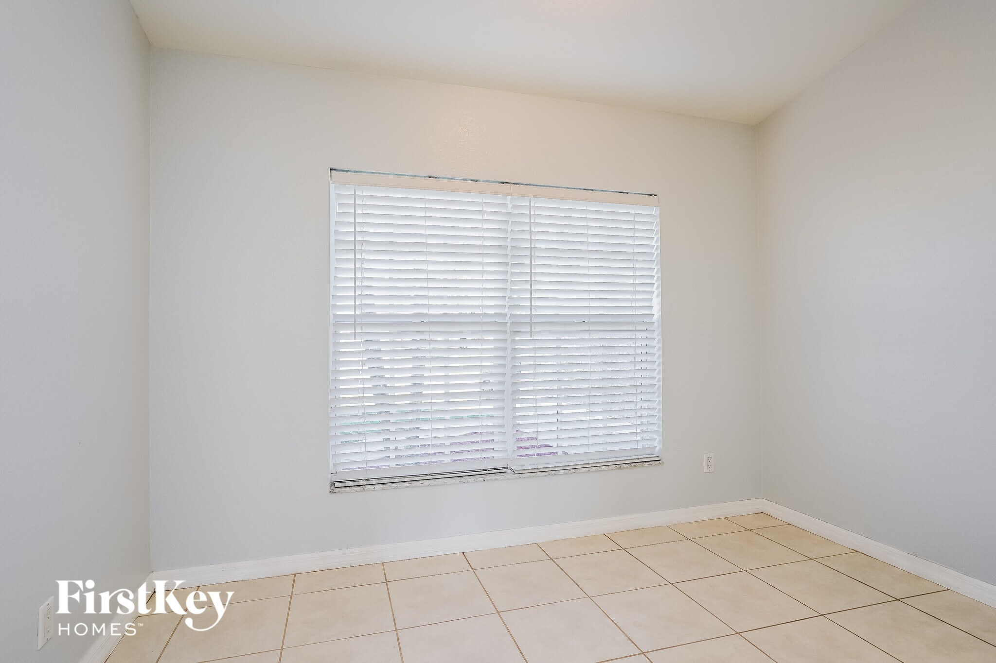 Building Photo - 1222 SW 15th St