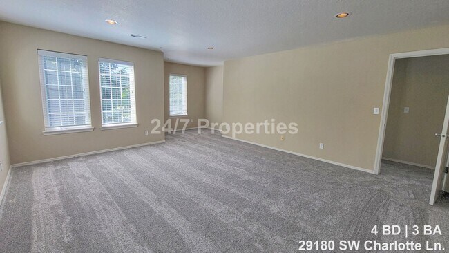 Building Photo - 29180 SW Charlotte Ln