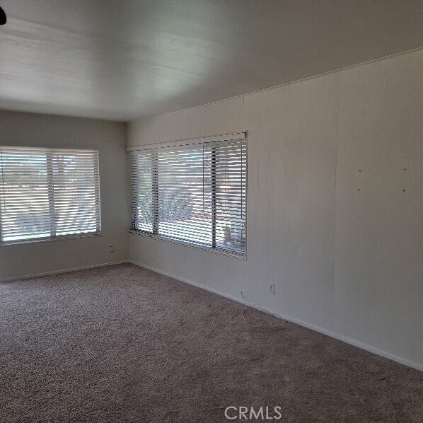 Building Photo - 28894 Portsmouth Dr