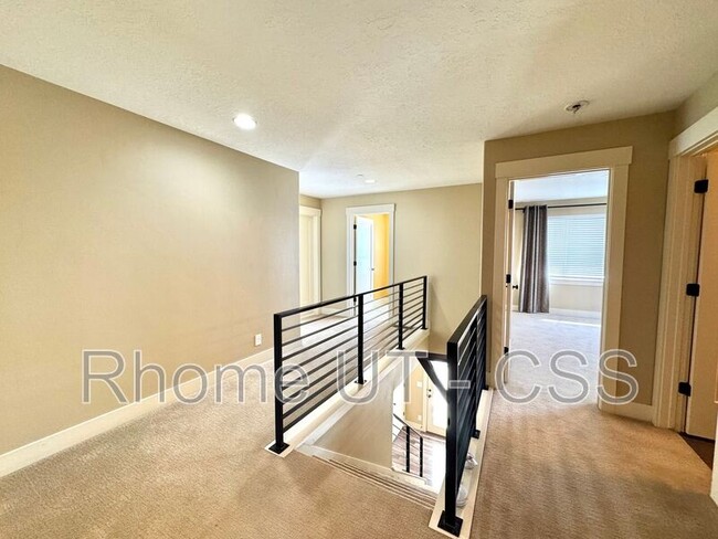 Building Photo - 18 N 1100 W