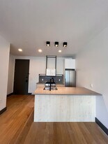 Building Photo - 324 Arlington Ave