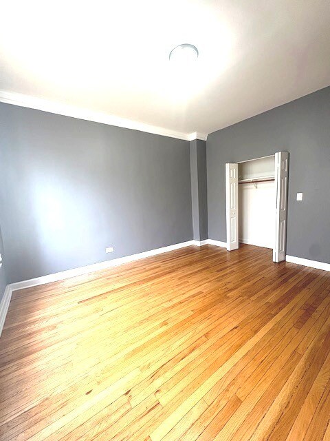 Building Photo - 6948 S Dorchester Ave