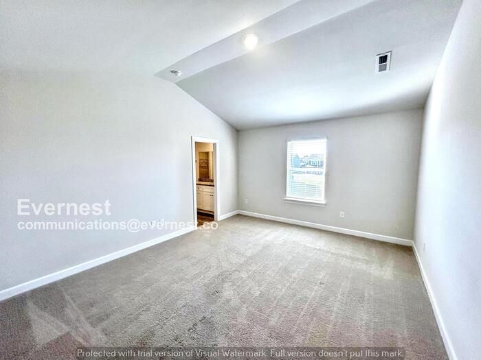 Building Photo - 2312 Valverde Wy