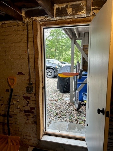 Doorway to Driveway from Basement - 17 River St