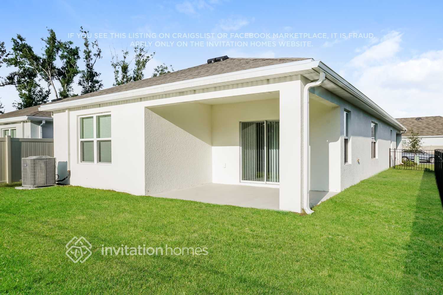 Building Photo - 8016 Majestic Palms Ct
