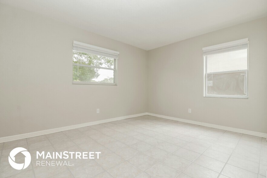 Building Photo - 1410 26th Ave S