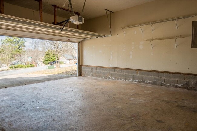 Building Photo - 1330 Grayland Hills Trail