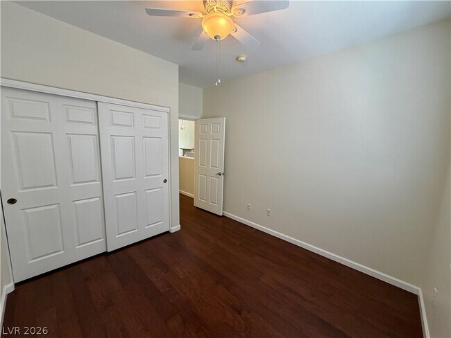 Building Photo - 704 Peachy Canyon Cir