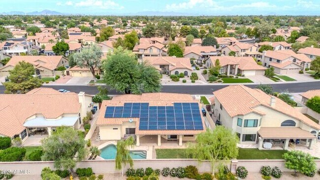 Building Photo - Stunning 4beds/2.5baths single-level home in the heart of Tempe!