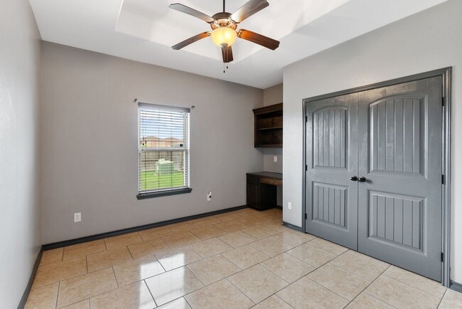 Building Photo - 4 bedroom 3 bathroom-Rodd Field/Yorktown
