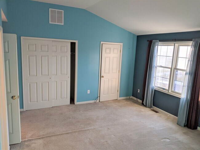 Building Photo - Perfect Townhouse Rental in Sicklerville!
