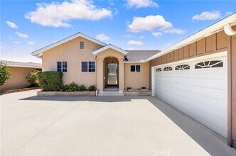 Building Photo - 1003 Langley Way