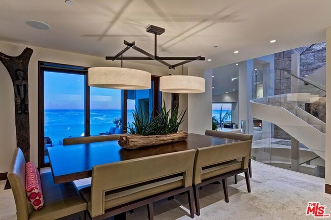 Building Photo - 88 Emerald Bay