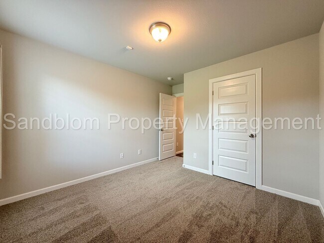 Building Photo - For Lease | Bixby | Available Now!