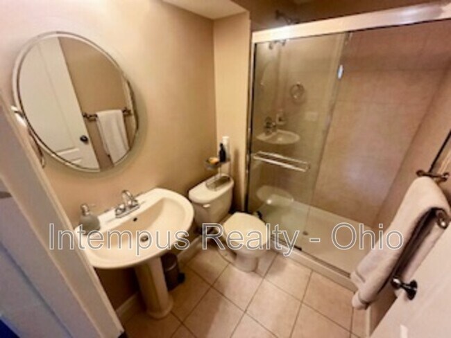 Building Photo - 2449 Anderson Manor Ct