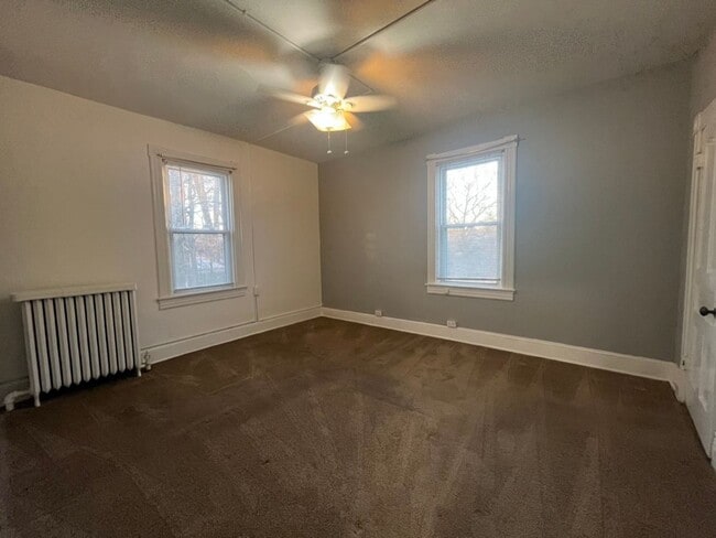 Building Photo - Brookland Grand 4917 sqft 8bd 3.5bth Home | Huge Front Porch | Large Back Yard