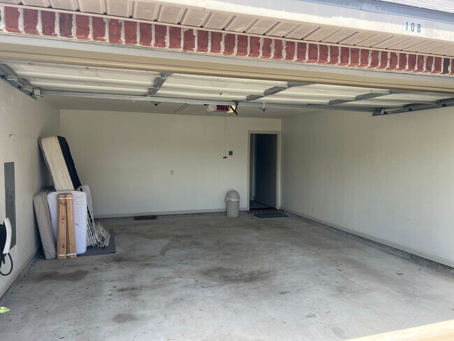 Building Photo - 108 Nouveau Ln