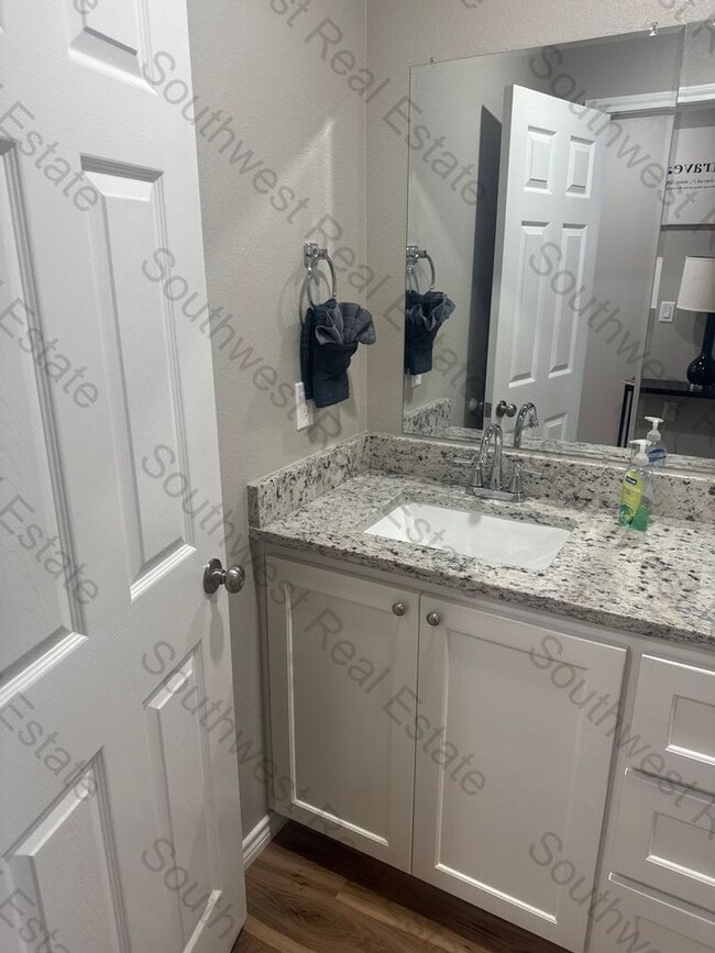 Building Photo - 3116 Westminster Dr