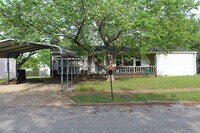 Building Photo - 1126 N Oklahoma Ave