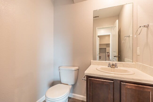 Building Photo - 6414 Dynamic Sound