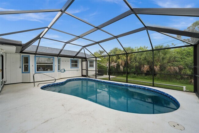 Building Photo - 11885 Van Loon Ave