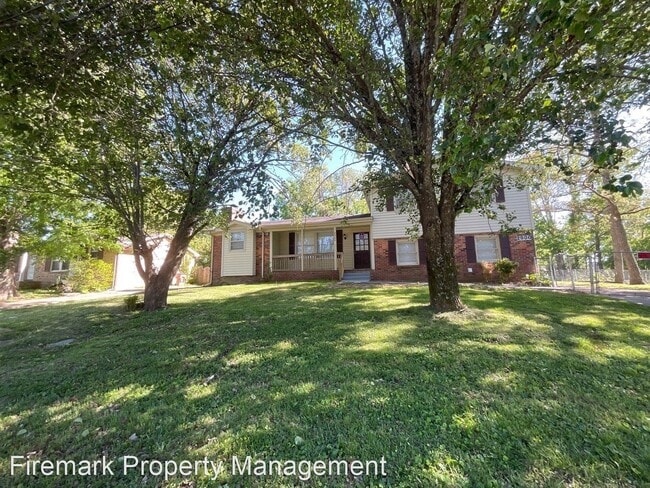 Building Photo - 3 br, 1.5 bath House - 2900 Edge Moor Drive