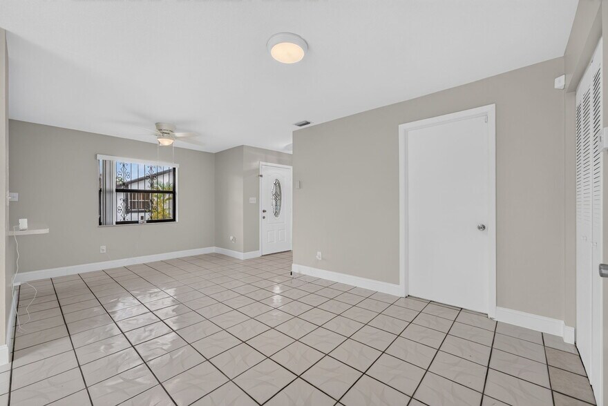 Building Photo - 29617 SW 158th Ct