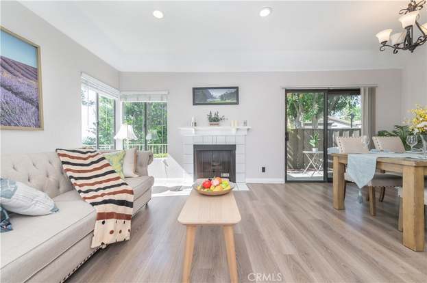 Building Photo - 22757 Lakeway Dr