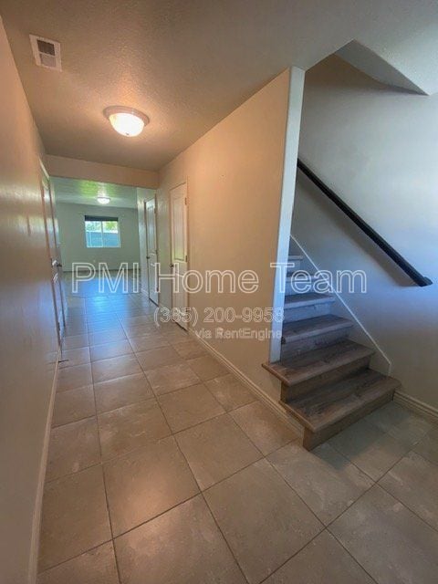 Building Photo - 690 N 1775 W