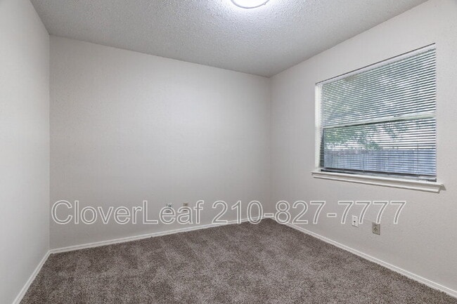Building Photo - 11322 Potter Valley Dr