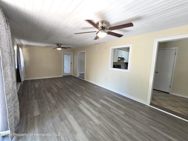 Building Photo - 4428 Cynthia Ln