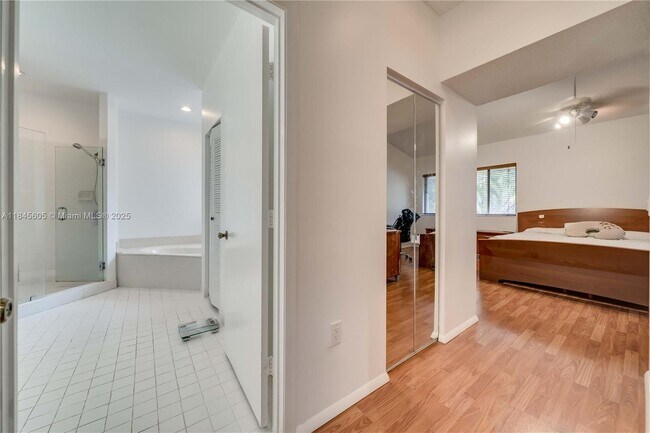 Building Photo - 16332 Malibu Dr