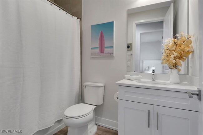 Building Photo - 12973 Pembroke Dr