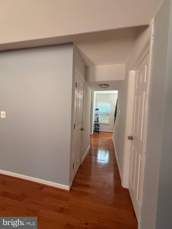 Building Photo - 6415 Blarney Stone Ct
