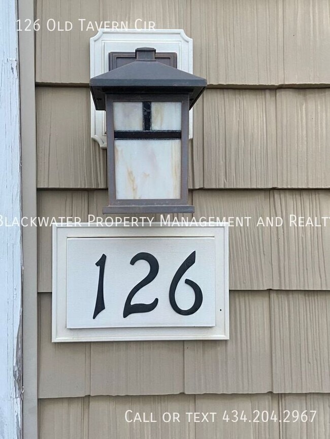 Building Photo - 126 Old Tavern Cir