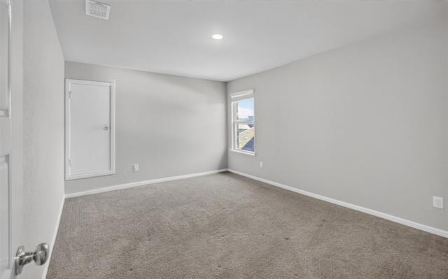 Building Photo - 5913 Pensby Dr