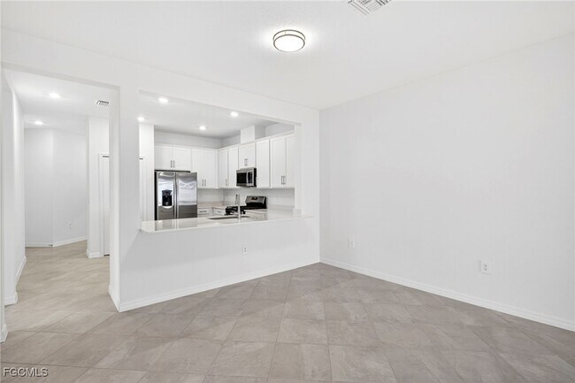 Building Photo - 14867 Anchorage Rd