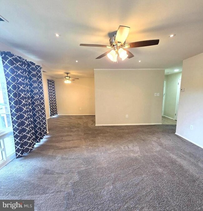 Building Photo - 7320 Donnell Pl