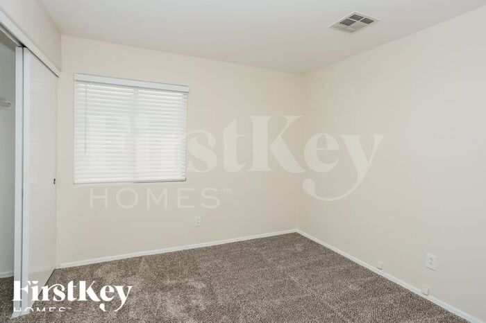 Building Photo - 7909 Hornbeam Ct